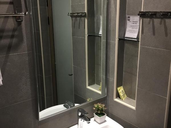 Meriton Inn : photo 3 de la chambre chambre simple Économique