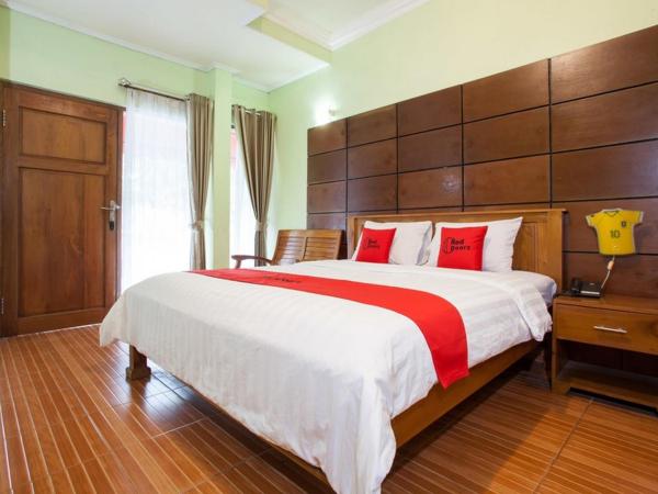 RedDoorz near Juanda International Airport : photo 3 de la chambre chambre deluxe