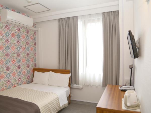 Tokyo Ueno New Izu Hotel : photo 1 de la chambre chambre double avec petit lit double - fumeurs