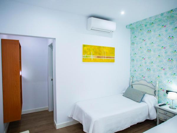 Hostal San Francisco : photo 5 de la chambre chambre lits jumeaux