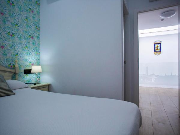 Hostal San Francisco : photo 6 de la chambre chambre double lit queen-size