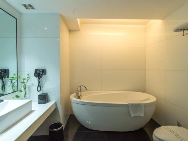 Merlynn Park Hotel : photo 1 de la chambre suite armani