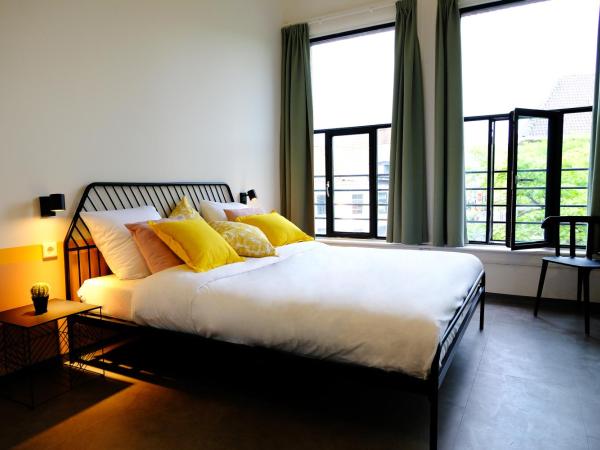 Pink Flamingo Boutique Hostel : photo 7 de la chambre chambre lit queen-size deluxe