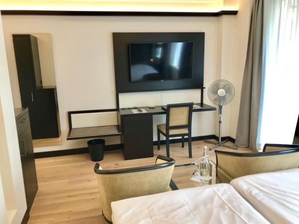 Hotel Alpina Luzern : photo 4 de la chambre chambre double deluxe