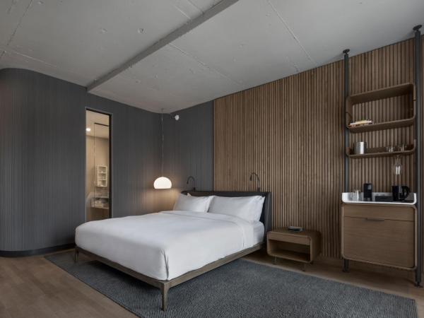 Hôtel Le Germain Montréal : photo 4 de la chambre chambre lit king-size la signature