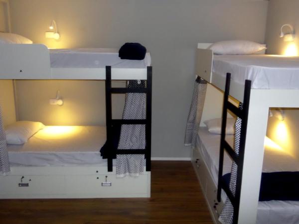 Visto Hostel : photo 5 de la chambre lit dans dortoir mixte de 4 lits