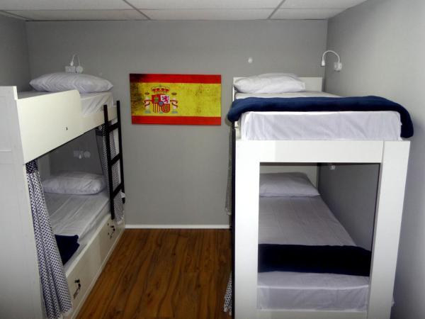Visto Hostel : photo 7 de la chambre lit dans dortoir mixte de 4 lits