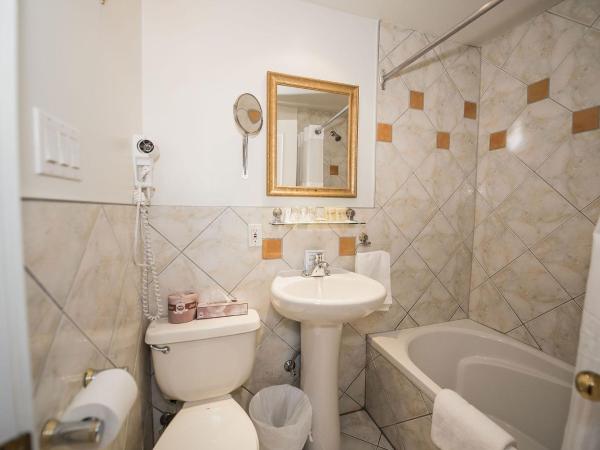 Manoir Sherbrooke : photo 6 de la chambre chambre standard lit queen-size