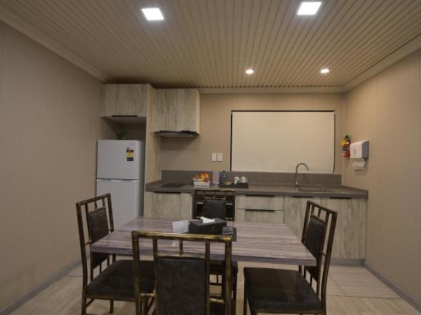 Regal Residency : photo 3 de la chambre suite lit king-size exécutive