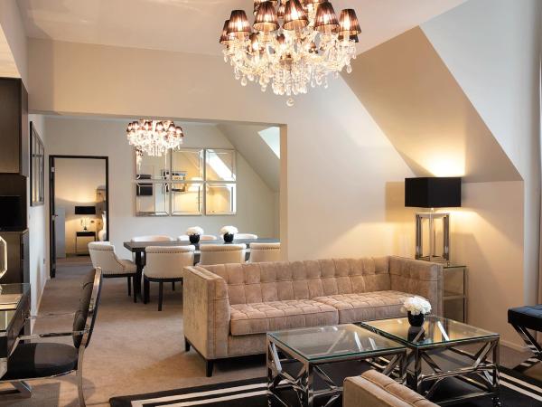 Royal Hainaut Spa & Resort Hotel : photo 5 de la chambre suite familiale