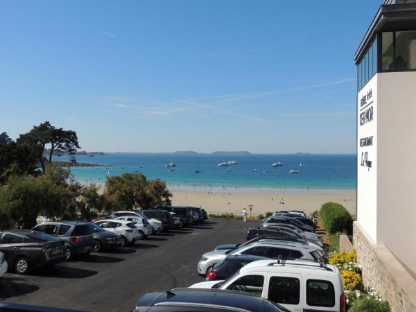 Logis Hôtel Ker Mor : photo 2 de la chambre appartement avec balcon - vue sur mer