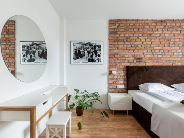 Cinema Apartments : photo 9 de la chambre appartement supérieur