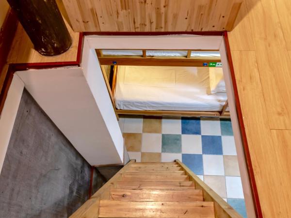 Hofang Guest House : photo 6 de la chambre lit dans dortoir pour hommes de 6 lits