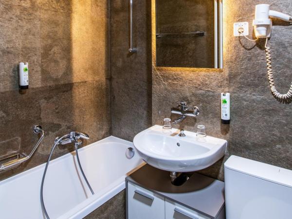 Drake Longchamp : photo 2 de la chambre chambre double ou lits jumeaux avec kitchenette