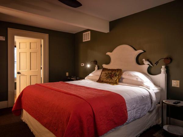 Hotel Broad Ripple : photo 3 de la chambre chambre lit king-size