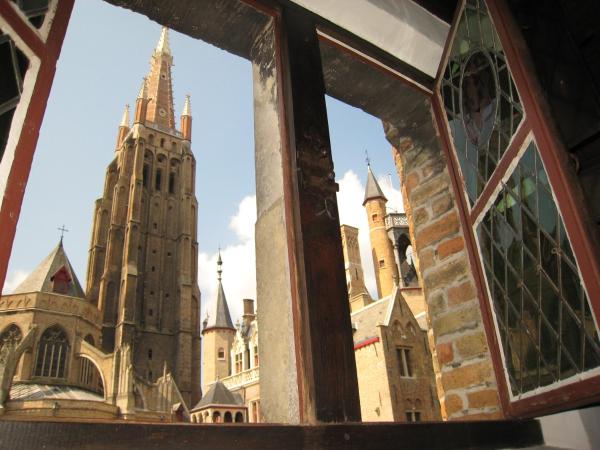 Guest House Nuit Blanche : photo 3 de la chambre chambre double deluxe