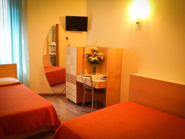 Hotel Losanna : photo 1 de la chambre chambre lits jumeaux