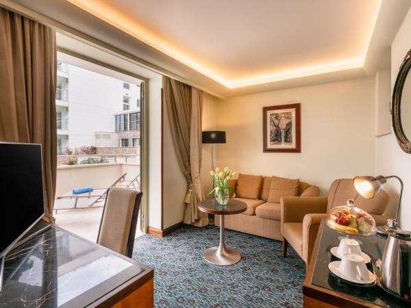 Hotel More : photo 5 de la chambre studio avec balcon - vue partielle sur mer