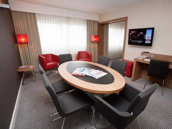 Mercure Hotel Den Haag Central : photo 7 de la chambre suite supérieure 
