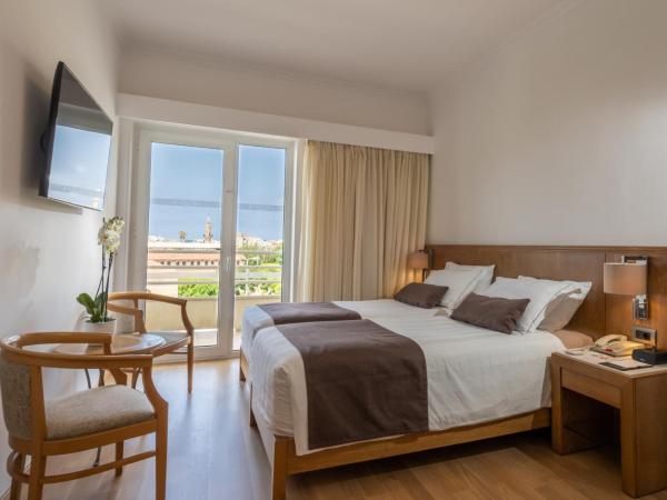 Kydon The Heart City Hotel : photo 1 de la chambre suite familiale - vue sur place