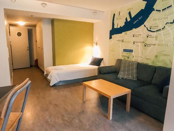 Slottsskogens Hostel : photo 4 de la chambre appartement - rez-de-chaussée