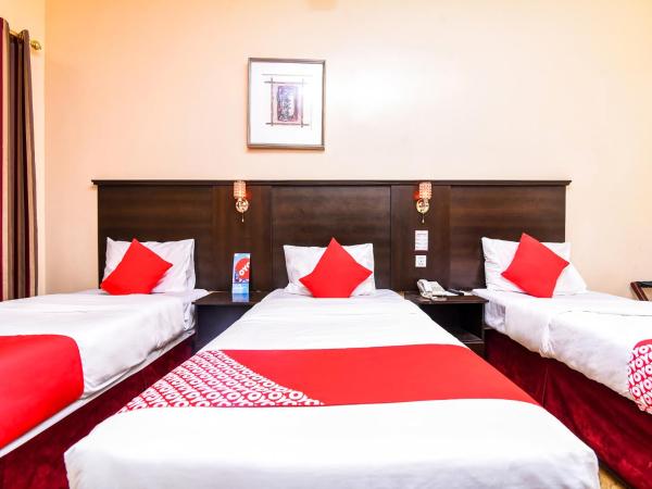 Melody Queen Hotel by AURA : photo 4 de la chambre chambre triple standard