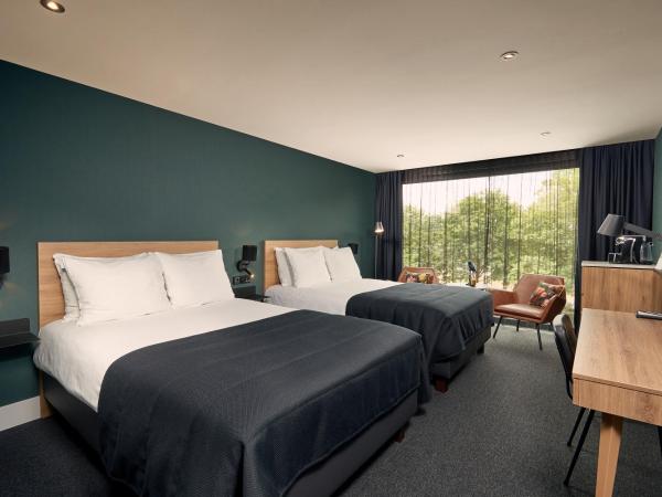Van der Valk Hotel Antwerpen : photo 2 de la chambre chambre deluxe double ou lits jumeaux