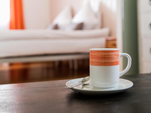 Hotel de la Place : photo 6 de la chambre chambre lits jumeaux