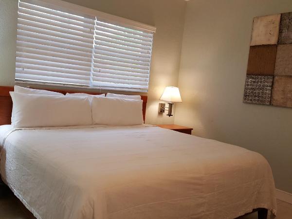 Coral Key Inn : photo 3 de la chambre suite deluxe avec lit king-size