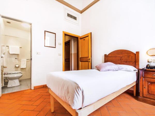 Hotel Costantini : photo 4 de la chambre chambre simple