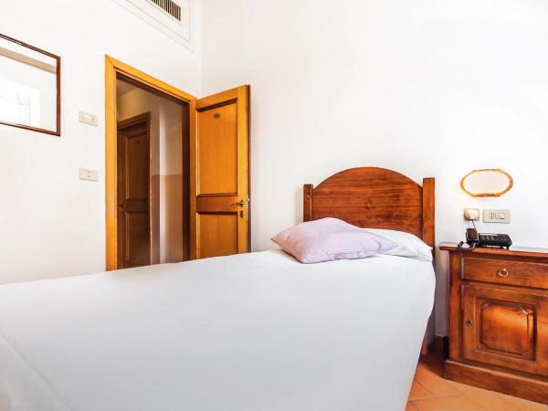 Hotel Costantini : photo 5 de la chambre chambre simple