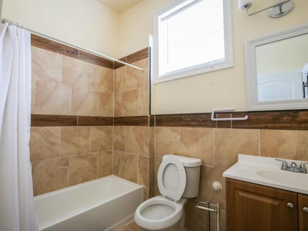 Stylish 4BR condo in Downtown by Hosteeva : photo 5 de la chambre appartement 4 chambres