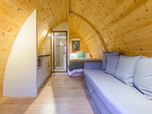Farmyard Lane Glamping : photo 2 de la chambre chambre double deluxe avec douche