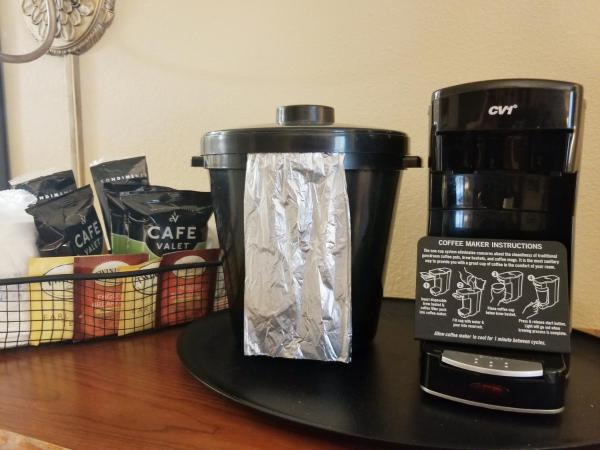 Baymont by Wyndham Indianapolis West : photo 1 de la chambre chambre lit king-size - non-fumeurs