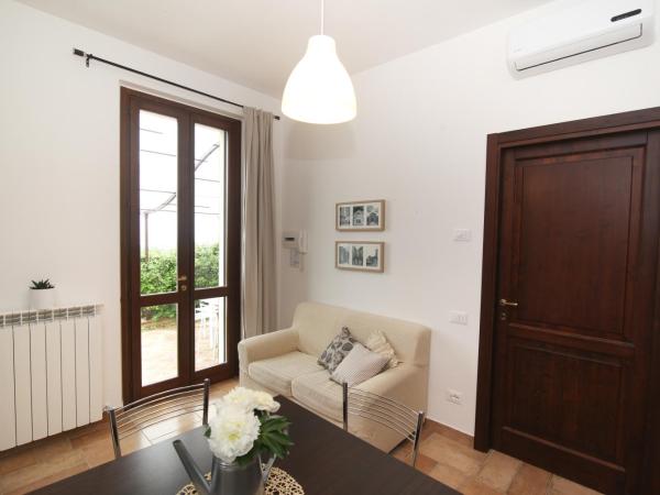 Agriturismo Il Vecchio Mandorlo : photo 4 de la chambre appartement familial