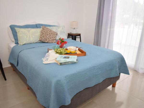 Carlota Guest House : photo 9 de la chambre chambre double avec terrasse