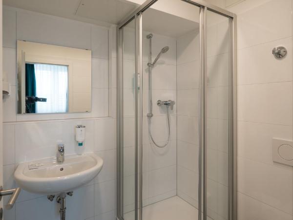 Apartment Düsseldorf Nord : photo 6 de la chambre appartement