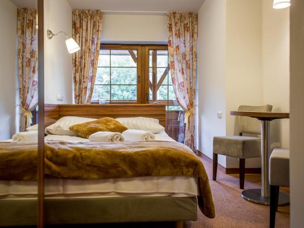 Leśne Patio : photo 1 de la chambre chambre double Économique avec petite salle de bains