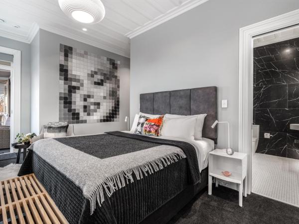 Franklin38 : photo 2 de la chambre suite lit king-size - vue sur mer