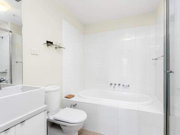 Waterfront Melbourne Apartments : photo 8 de la chambre appartement 3 chambres - vue sur rivière