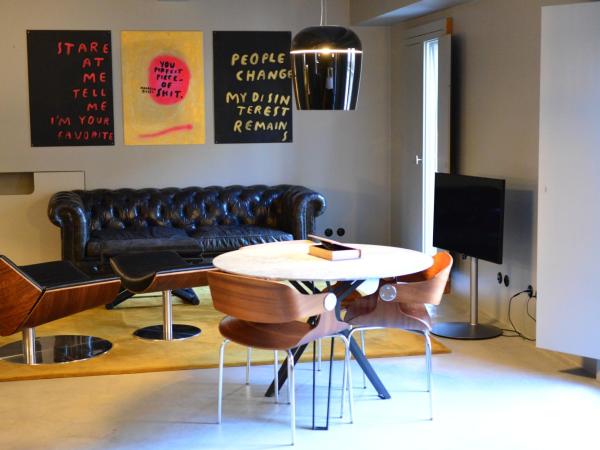 Raw Culture Art & Lofts Bairro Alto : photo 1 de la chambre loft premium avec balcon