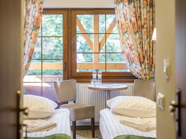 Leśne Patio : photo 5 de la chambre economy twin room with small bathroom