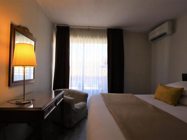 Hotel Des Tuileries : photo 4 de la chambre suite