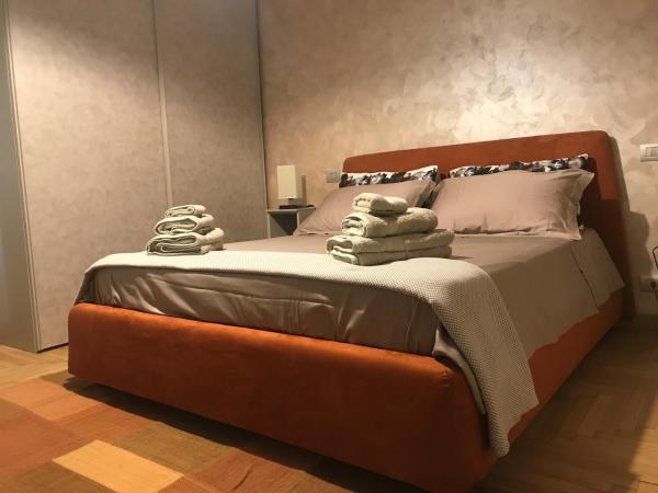 via roma 12 VERONA : photo 3 de la chambre chambre double