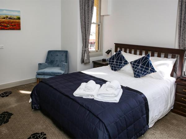 The Prospect of Howick Accommodation : photo 4 de la chambre chambre double avec salle de bains commune