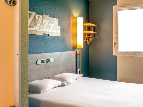 ibis budget Besançon Centre Gare : photo 4 de la chambre 2 chambres adjacentes