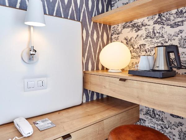 Hotel Anabel : photo 7 de la chambre chambre double ou lits jumeaux supérieure - vue sur piscine