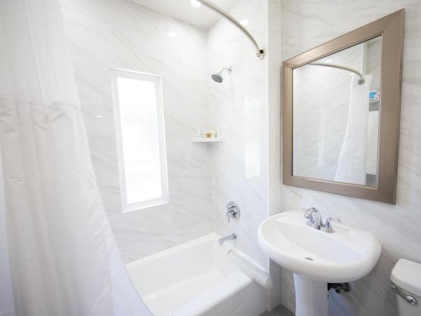 Wilshire Crest Hotel : photo 4 de la chambre chambre lit queen-size