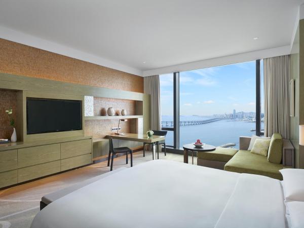 Grand Hyatt Dalian : photo 2 de la chambre chambre lit king-size - vue sur océan