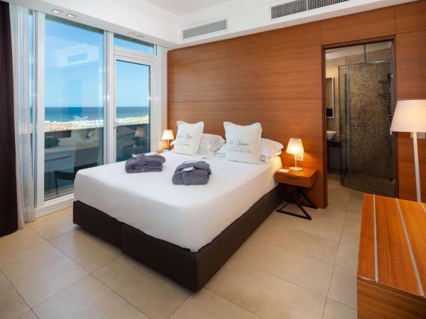 Best Western Maison B Hotel : photo 6 de la chambre suite junior avec jacuzzi - vue sur mer
